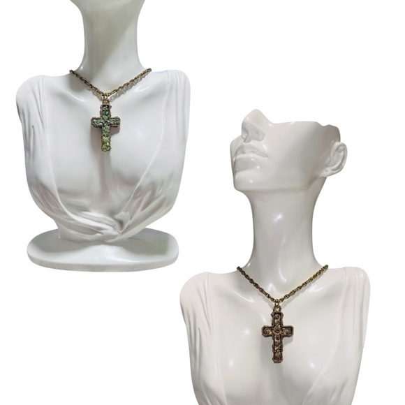 Vintage Stone Collections Jewelry - 47-25 Preloved Vintage Reversible Two (2)-Way Cross Pendant Necklace